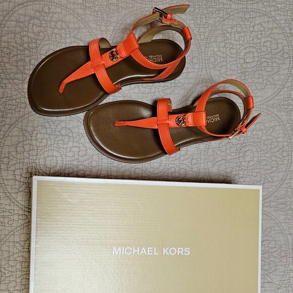 MICHAEL KORS Sasha T-Strap Sandal in Clementine Color. NWT. - Picture 3 of 11